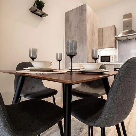 Dock Riverside Sleeps 8 And Parking Apartment Leeds (West Yorkshire)